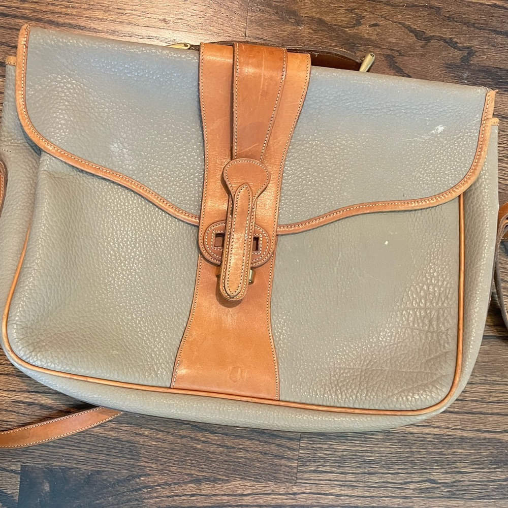 Genuine Dooney & Bourke Vintage Leather Briefcase Mes… Gem